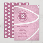 かわいいピンク色のバスケットボールの誕生日パーティー 招待状 (正面/裏面)