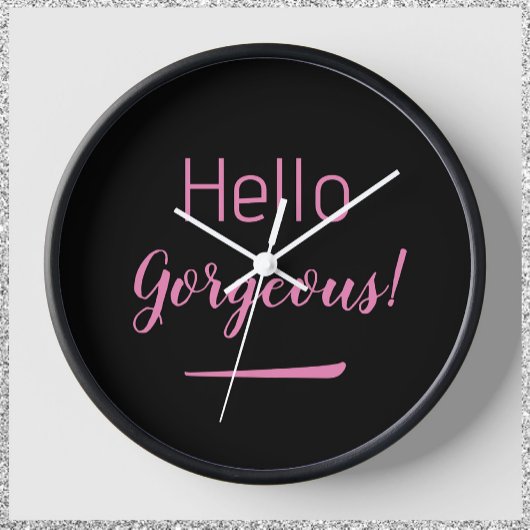 かわいいピンク&ブラックハローゴス引用文スローガン 壁時計