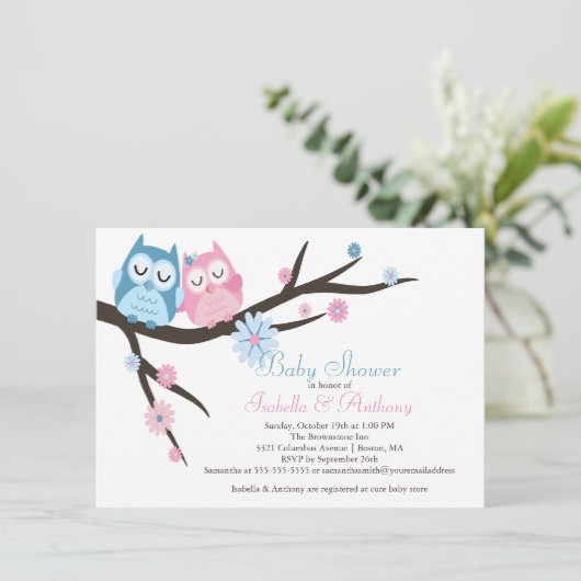 かわいいピンク&ブルーのラブフクロウ夫婦ベビーシャワー 招待状 (スタンド正面)