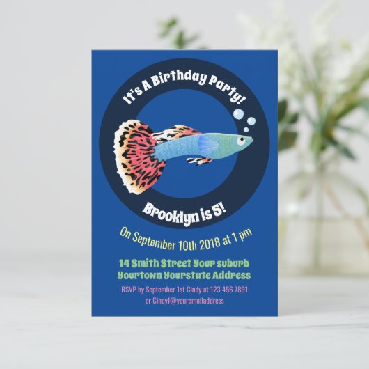 かわいいファンシーグッピーの熱帯魚の漫画 招待状 (スタンド正面)