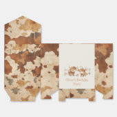 かわいいファームをテーマにした誕生日パーティー牛の皮 フェイバーボックス (見開き)