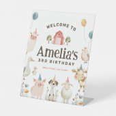 かわいいファーム誕生日ウェルカムサイン 台座サイン (正面)