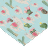 かわいいフィエスタラマ&サボパターン テーブルクロス (アングル)