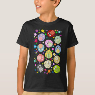 かわいいフクロウおよび花模様 Tシャツ