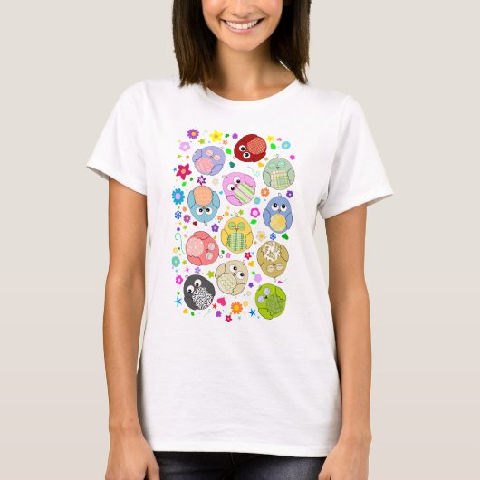 かわいいフクロウおよび花模様 Tシャツ (正面)