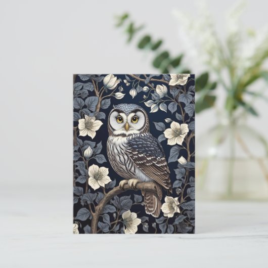 かわいいフクロウと月見草 ネイビー ポストカード (スタンド正面)