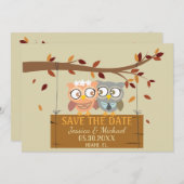 かわいいフクロウの表と裏の結婚式の「save the date」カード 招待状 (正面/裏面)
