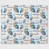 かわいいフクロウの青い愛の道をハート ラッピングペーパー (フラット)