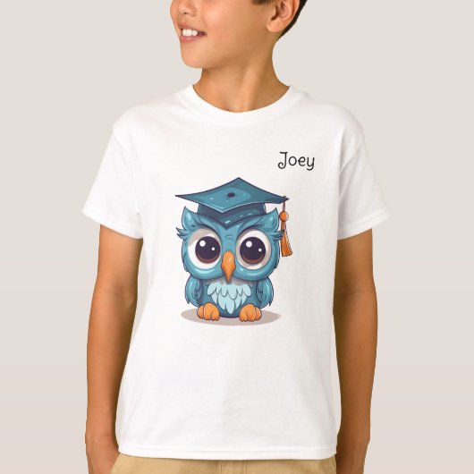 かわいいフクロウ幼稚園 Tシャツ (正面)