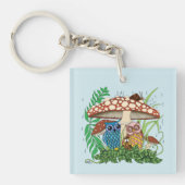 かわいいフクロウ科きのこ雨 キーホルダー (正面)