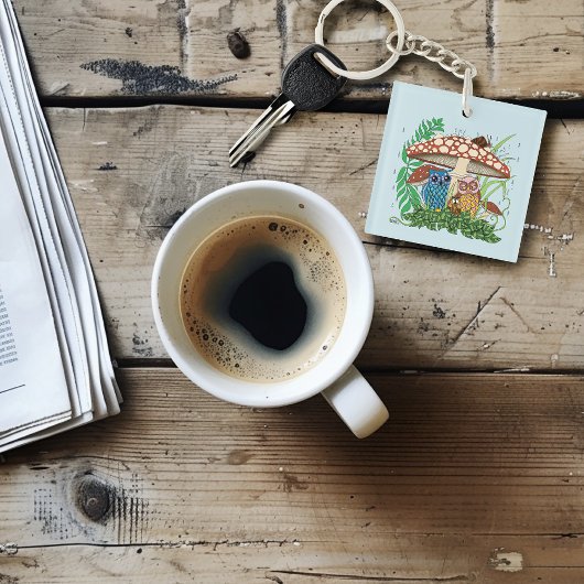 かわいいフクロウ科きのこ雨 キーホルダー