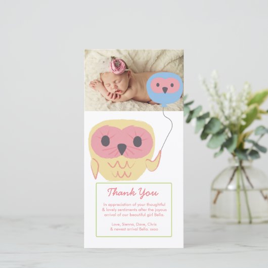かわいいフクロウ赤ちゃんガールありがとう写真テンプレート サンキューカード (スタンド正面)