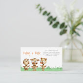 かわいいフクロウ赤ちゃんシャワーで本を持ってくる エンクロージャーカード (スタンド正面)