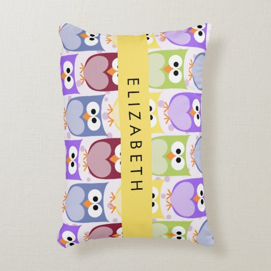 かわいいフクロウ、フクロウカラフルの柄、フクロウ、お名前 アクセントクッション (正面(垂直))