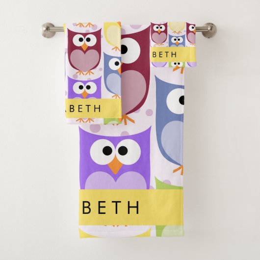 かわいいフクロウ、フクロウカラフルの柄、フクロウ、お名前 バスタオルセット (インサイチュ)