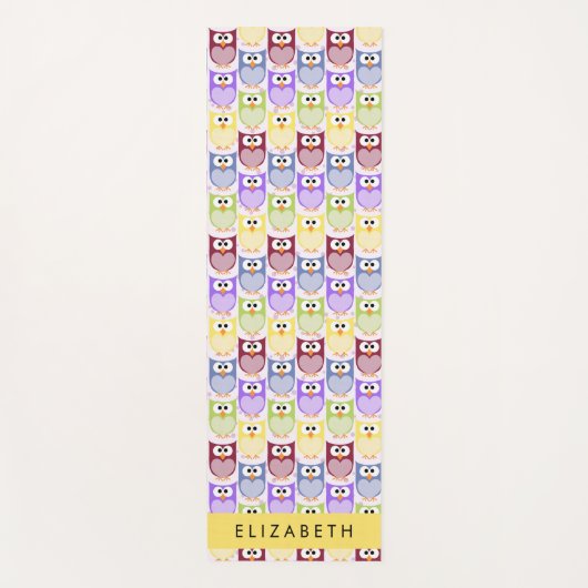 かわいいフクロウ、フクロウカラフルの柄、フクロウ、お名前 ヨガマット (正面)