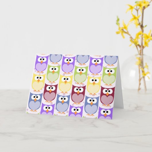 かわいいフクロウ、フクロウ柄、ベビーフクロウカラフル、フクロウ カード (黄色い花)