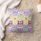 かわいいフクロウ、フクロウ柄、ベビーフクロウカラフル、フクロウ クッション (ブランケット)