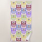 かわいいフクロウ、フクロウ柄、ベビーフクロウカラフル、フクロウ ビーチタオル (正面)