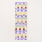 かわいいフクロウ、フクロウ柄、ベビーフクロウカラフル、フクロウ ヨガマット (裏面)