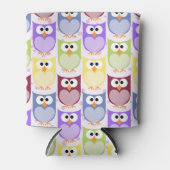 かわいいフクロウ、フクロウ柄、ベビーフクロウカラフル、フクロウ 缶クーラー (正面)