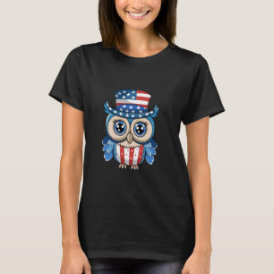 かわいいフクロウUSA国旗7月4日 Tシャツ