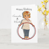 かわいいフラのたがの女の子のパーソナライズなバースデー・カード カード (黄色い花)