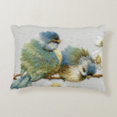 かわいいフローラティール(緑がかった色)ミントグリーン刺繍バード アクセントクッション (裏面)