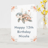 かわいいフローラ亀の誕生日パーティー カード (黄色い花)