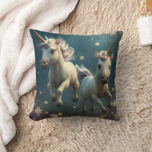 かわいいフローラ飛んでいるユニコーン小さなポニースロー クッション (ブランケット)