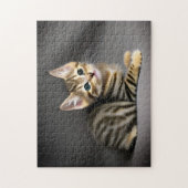 かわいいフワフワの猫ベビー ジグソーパズル (縦)