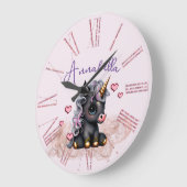 かわいいブラックベビーユニコーンとハート ラージ壁時計 (傾斜)