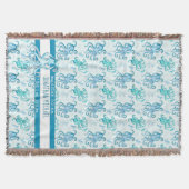 かわいいブルーとティール(緑がかった色)タコベビーの名前シーライフ スローブランケット (正面)