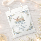 かわいいブルーとベージュのフローラ鹿の赤ちゃんシャワー フェイバーバッグ (クリップ留めされた状態)