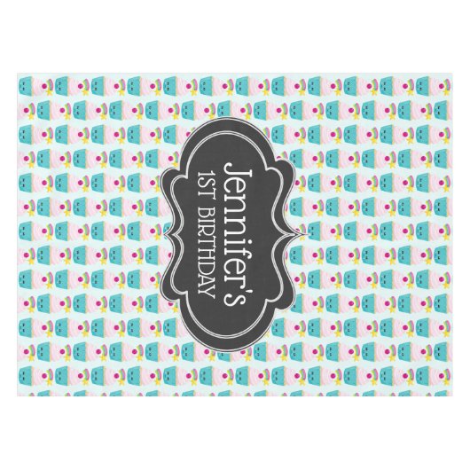 かわいいブルーカップケーキとかわいい顔誕生日 テーブルクロス (正面(横))