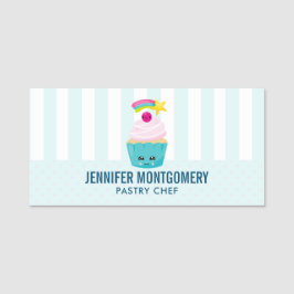 かわいいブルーカップケーキとかわいい顔 名札