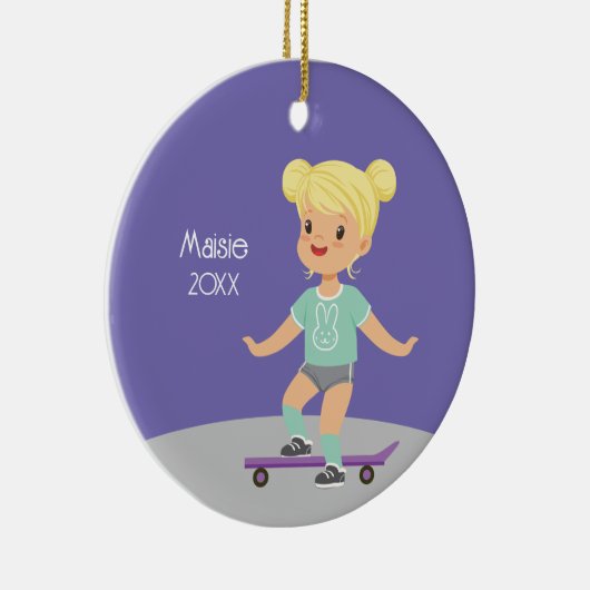 かわいいブロンドガールスケートボード セラミックオーナメント (右)