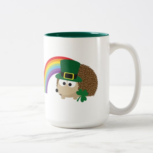 かわいいヘッジホッグLeprechaun ツートーンマグカップ (右)
