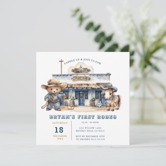 かわいいベアーボーイ私の最初のロデオワイルドウエスト誕生日 招待状 (スタンド正面)