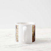 かわいいベビーのコブタの家畜の納屋周囲の庭のベビー エスプレッソカップ (裏面)