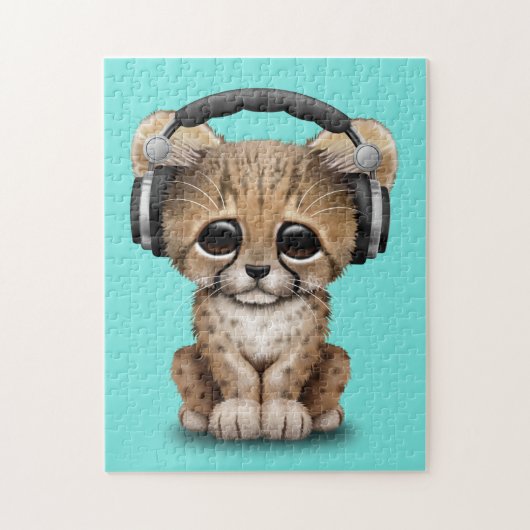かわいいベビーのチータDjの身に着けているヘッドホーン ジグソーパズル (縦)