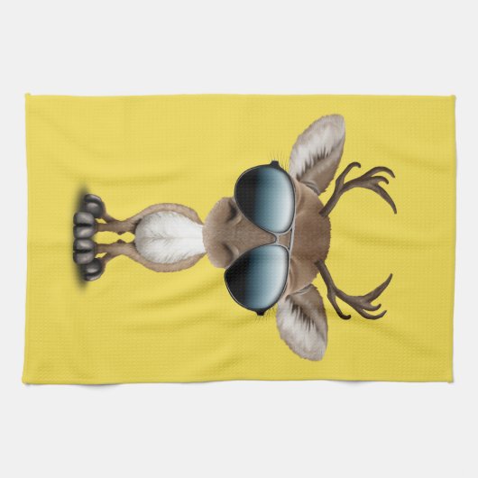 かわいいベビーのトナカイの身に着けているサングラス キッチンタオル (横)