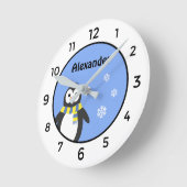 かわいいベビーのペンギンは一流の青く白い子供を加えます ラウンド壁時計 (傾斜)