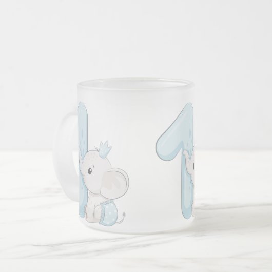 かわいいベビーエレファントファースト誕生日 フロストグラスマグカップ (正面左)