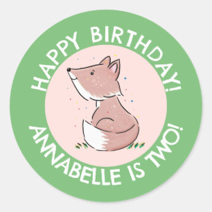 かわいいベビーキツネの漫画のパーソナライズされた誕生日 ラウンドシール