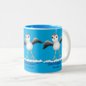 かわいいベビーサンドパイパー漫画イラストレーション ツートーンマグカップ (正面右)