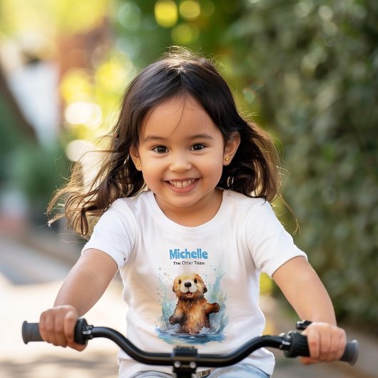 かわいいベビーシーオッターインウォーターパーソナライズされたスプラッシュ Tシャツ