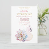 かわいいベビースワンフラワーストライプの誕生日 招待状 (スタンド正面)