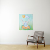 かわいいベビーゾウとオレンジ色の花タペストリー タペストリー (インサイチュ)