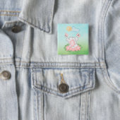 かわいいベビーゾウとピンクの花 缶バッジ (インサイチュ)